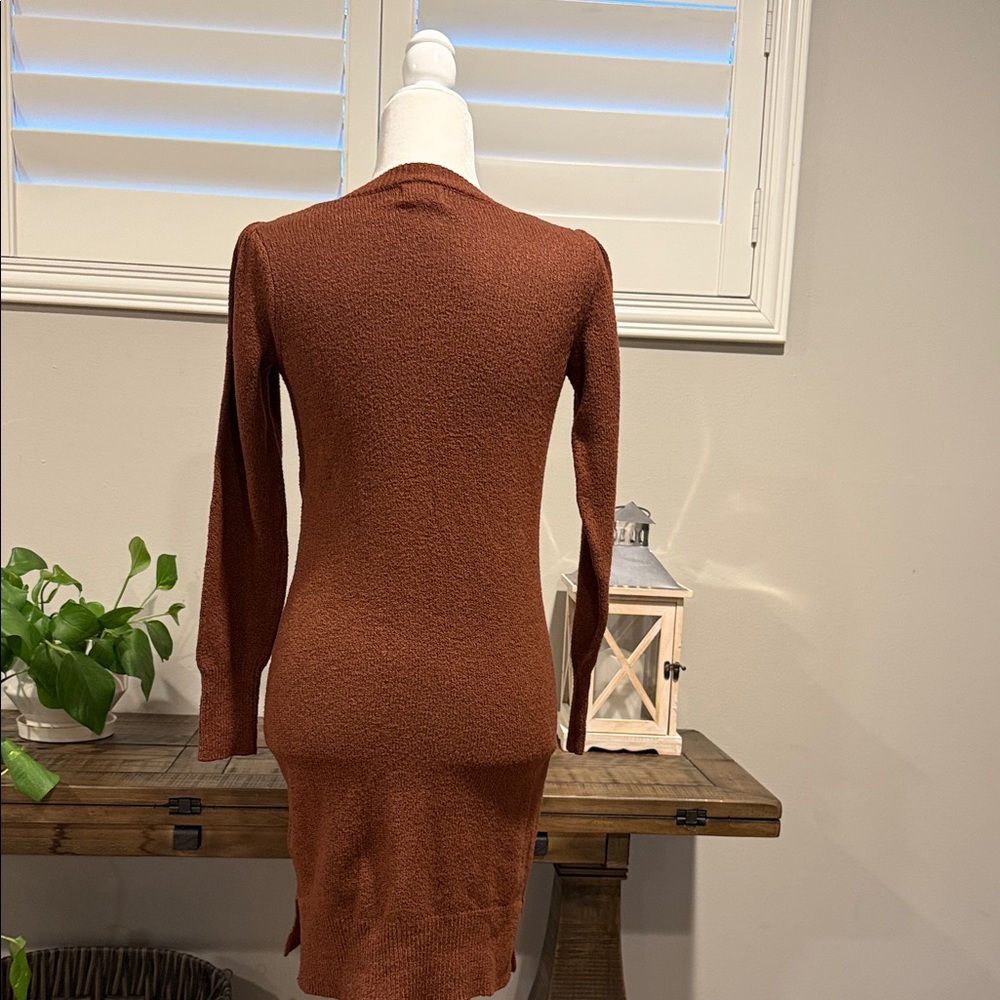 Nicole Miller Rust Long Sleeve Dress - Picture 3 of 4